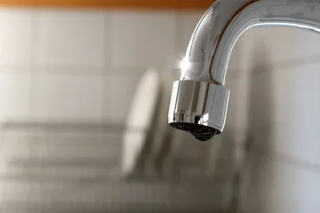 Dripping faucet